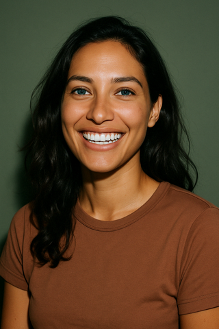 Get a Brighter Smile for the New School Year with Gentle Teeth Whitening